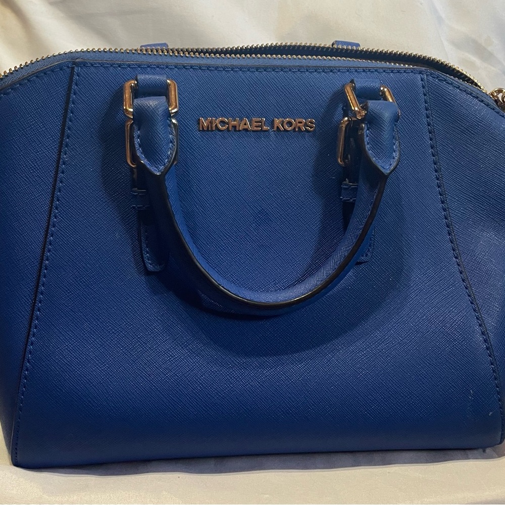 Michael Kors purse like new